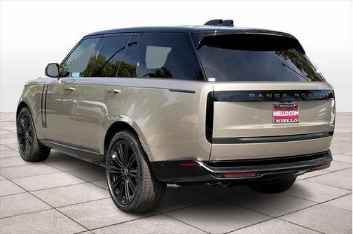 2025 Land Rover Range Rover P530 SE