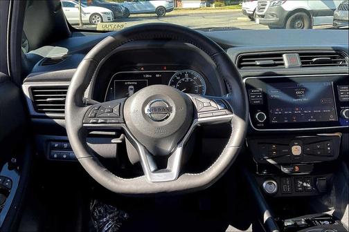 2020 Nissan Leaf SV PLUS 62 kWh