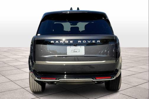 2025 Land Rover Range Rover P530 SE 7 Seat