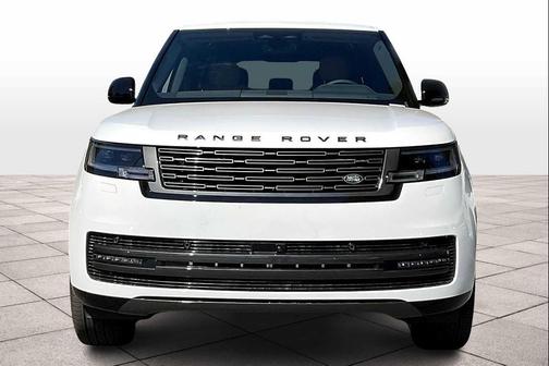 2025 Land Rover Range Rover P530 SE 7 Seat