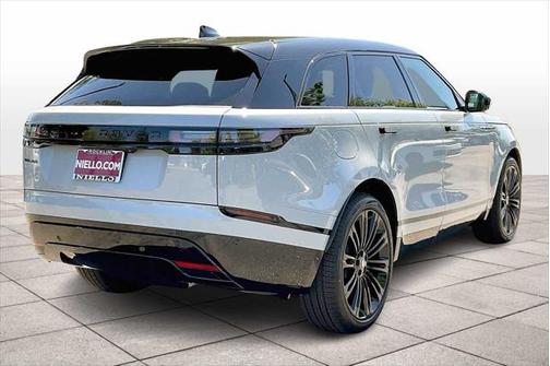 2026 Land Rover Range Rover Velar P400 Dynamic SE