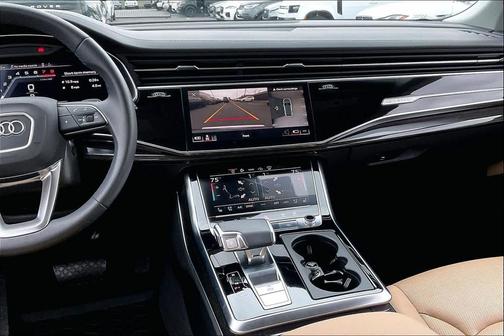 2022 Audi Q8 55 Prestige