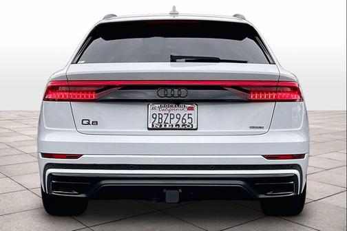 2022 Audi Q8 55 Prestige
