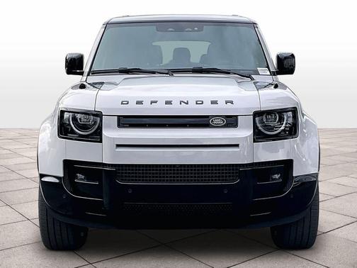 2026 Land Rover Defender P400 X-Dynamic SE