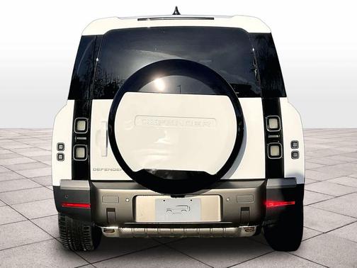 2026 Land Rover Defender P300 S