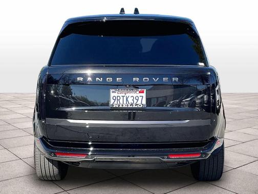 2025 Land Rover Range Rover P400 SE 7 Seat