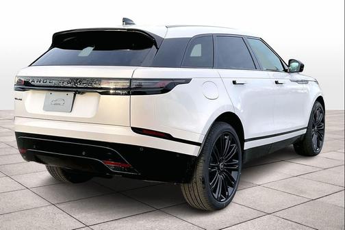 2026 Land Rover Range Rover Velar P400 Dynamic SE