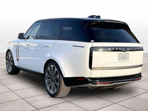 2025 Land Rover Range Rover P400 SE