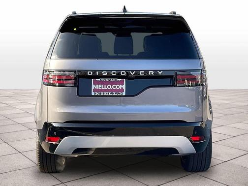 2025 Land Rover Discovery P360 Metropolitan Edition