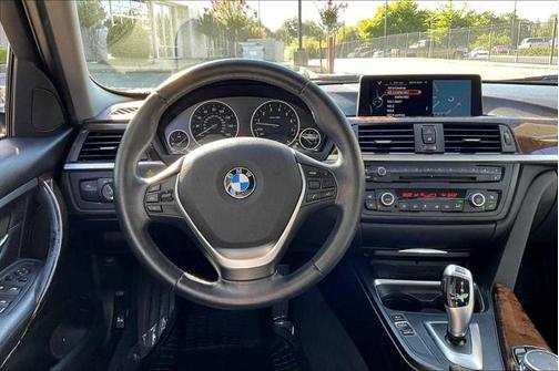 2015 BMW 328 328i