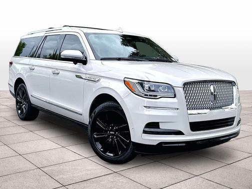 CERAMIC PEARL MET 3C 2024 Lincoln Navigator Reserve