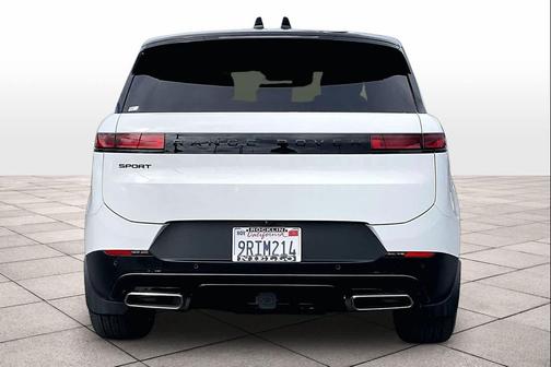2025 Land Rover Range Rover Sport SE