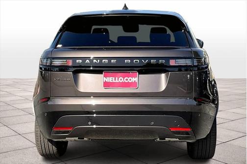 2026 Land Rover Range Rover Velar P250 SE R-Dynamic