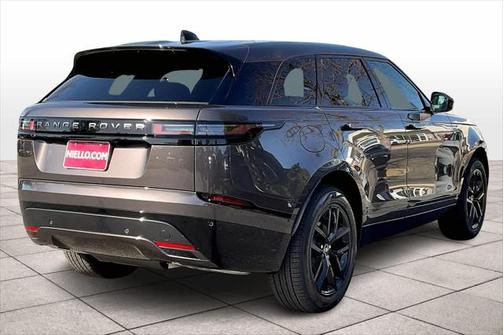 2026 Land Rover Range Rover Velar P250 SE R-Dynamic