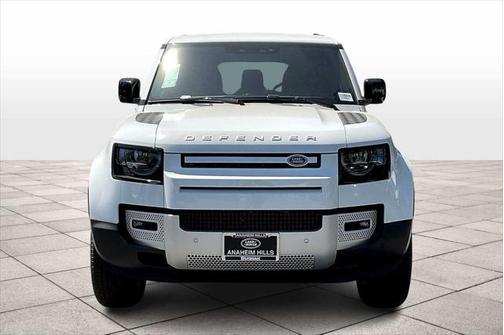 2025 Land Rover Defender 130 P300 S