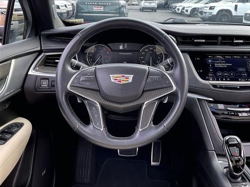 2021 Cadillac XT5 Sport
