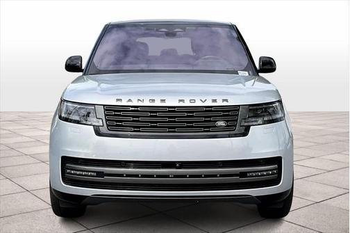 2023 Land Rover Range Rover P400 SE