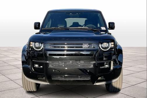 2026 Land Rover Defender P400 X-Dynamic SE