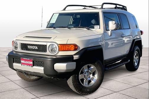 2010 Toyota FJ Cruiser Base