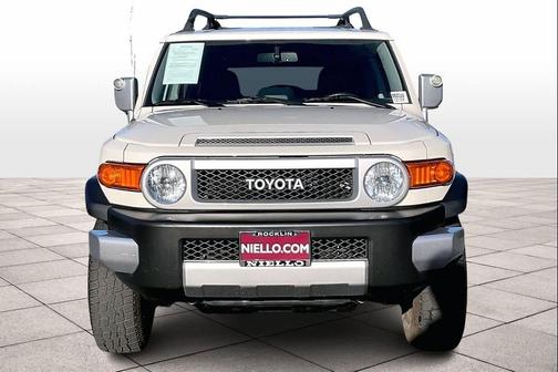 2010 Toyota FJ Cruiser Base