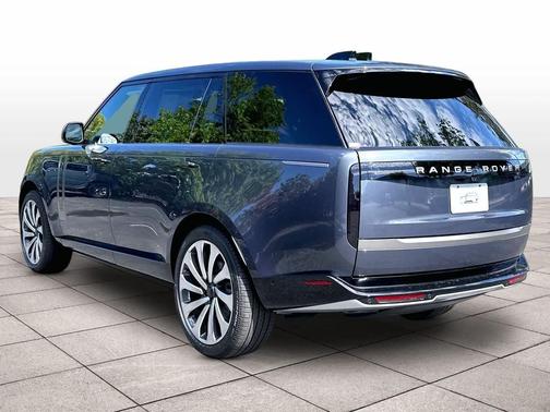 VARESINE BLUE 2026 Land Rover Range Rover P400 SE 7 Seat