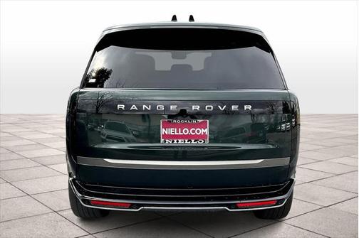 2025 Land Rover Range Rover P530 SE