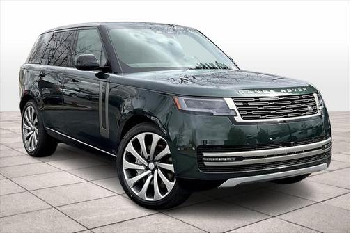 2025 Land Rover Range Rover P530 SE
