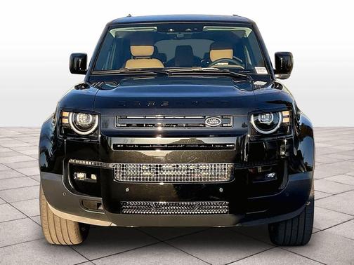 2026 Land Rover Defender P300 S
