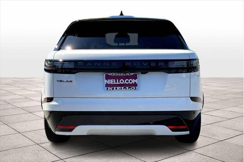 2026 Land Rover Range Rover Velar P250 SE R-Dynamic
