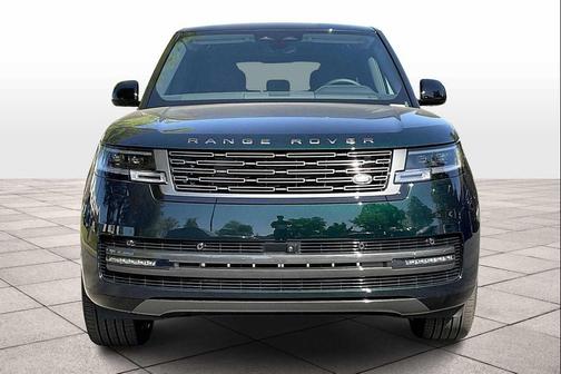 2025 Land Rover Range Rover P530 SE 7 Seat
