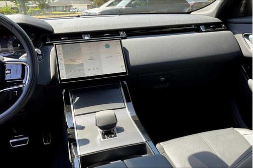 2025 Land Rover Range Rover Velar P250 SE R-Dynamic