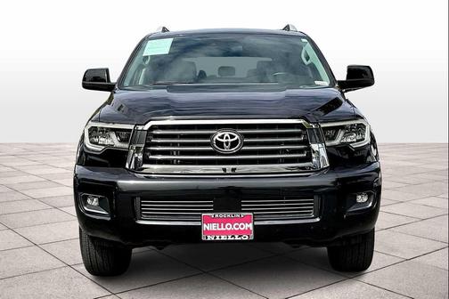 2022 Toyota Sequoia SR5