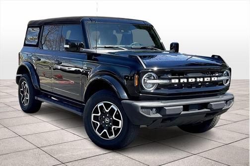 2023 Ford Bronco Outer Banks