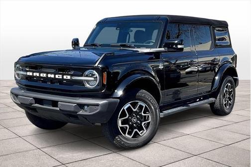 2023 Ford Bronco Outer Banks