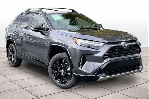 2024 Toyota RAV4 Hybrid SE
