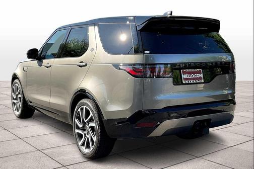 2025 Land Rover Discovery P360 Dynamic SE