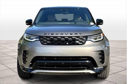2025 Land Rover Discovery P360 Dynamic SE