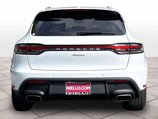 Carrara White Metallic 2024 Porsche Macan Macan