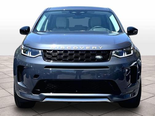 Varesine Blue Metallic 2024 Land Rover Discovery Sport Core S