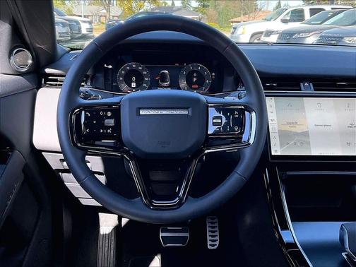 2026 Land Rover Range Rover Evoque Dynamic SE