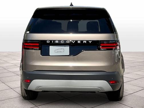 2025 Land Rover Discovery P300 S