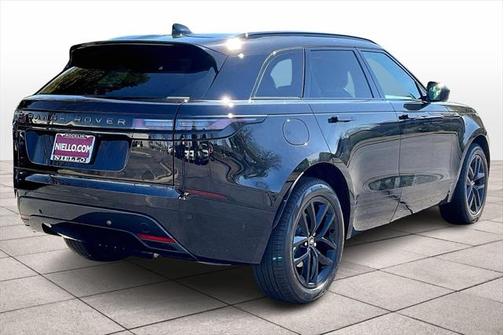2026 Land Rover Range Rover Velar P250 SE R-Dynamic
