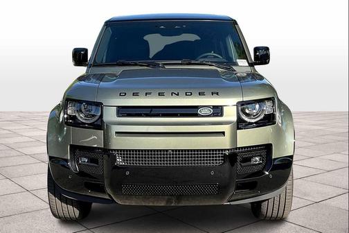 2025 Land Rover Defender 110 P500 X-Dynamic SE