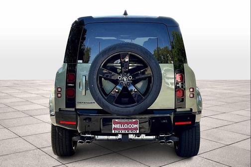 2025 Land Rover Defender 110 P500 X-Dynamic SE