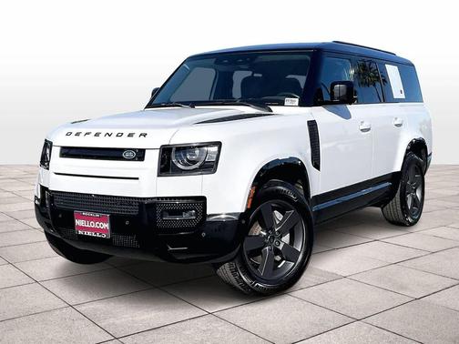 Fuji White 2023 Land Rover Defender 130 X-Dynamic SE