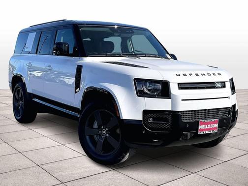 Fuji White 2023 Land Rover Defender 130 X-Dynamic SE