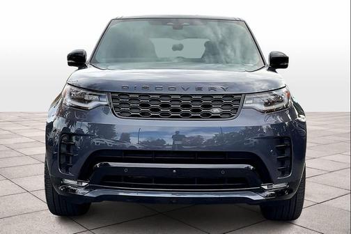 2025 Land Rover Discovery P300 Dynamic SE