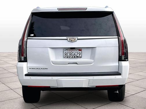 2018 Cadillac Escalade ESV Premium Luxury