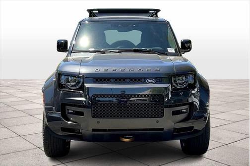 2025 Land Rover Defender P635 OCTA