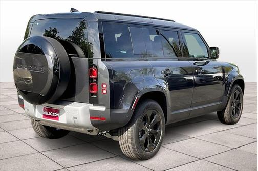 2025 Land Rover Defender 110 P300